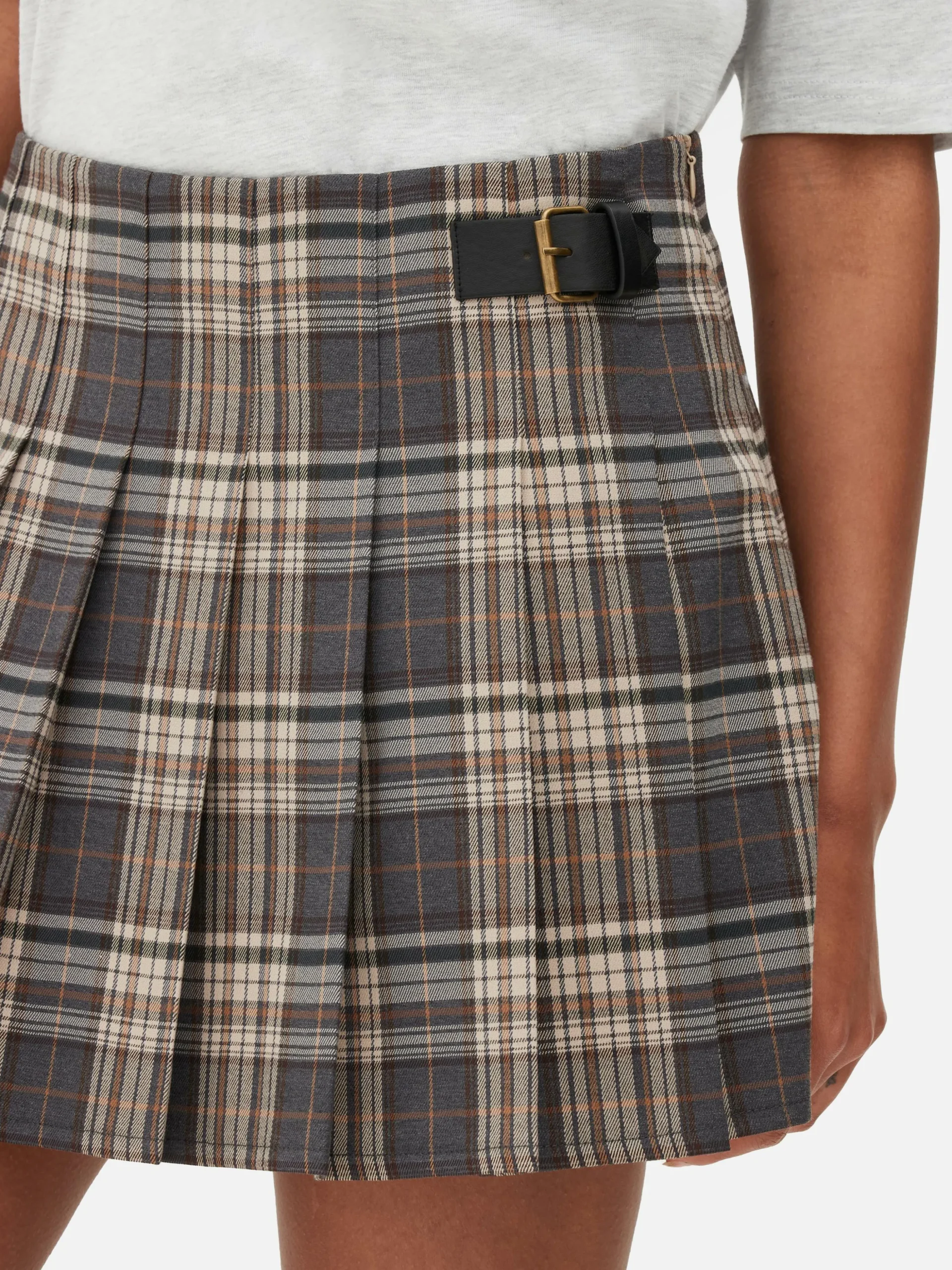 Belted Pleated Mini Skirt