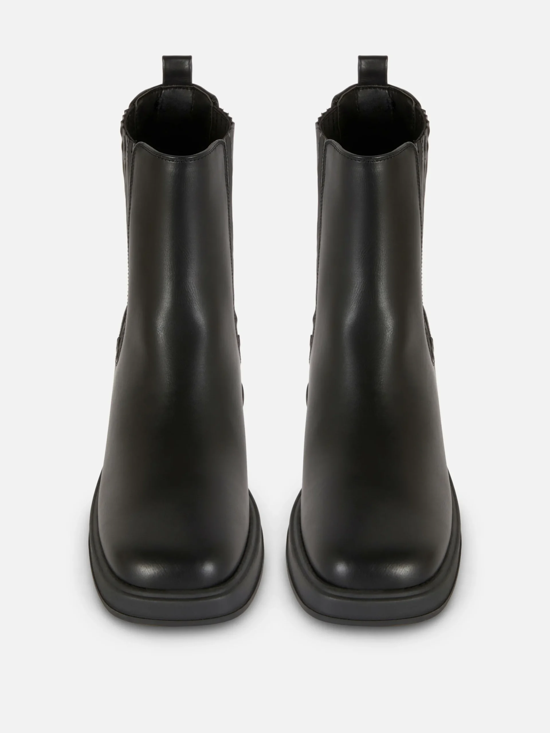 Block Heel Chelsea Boots