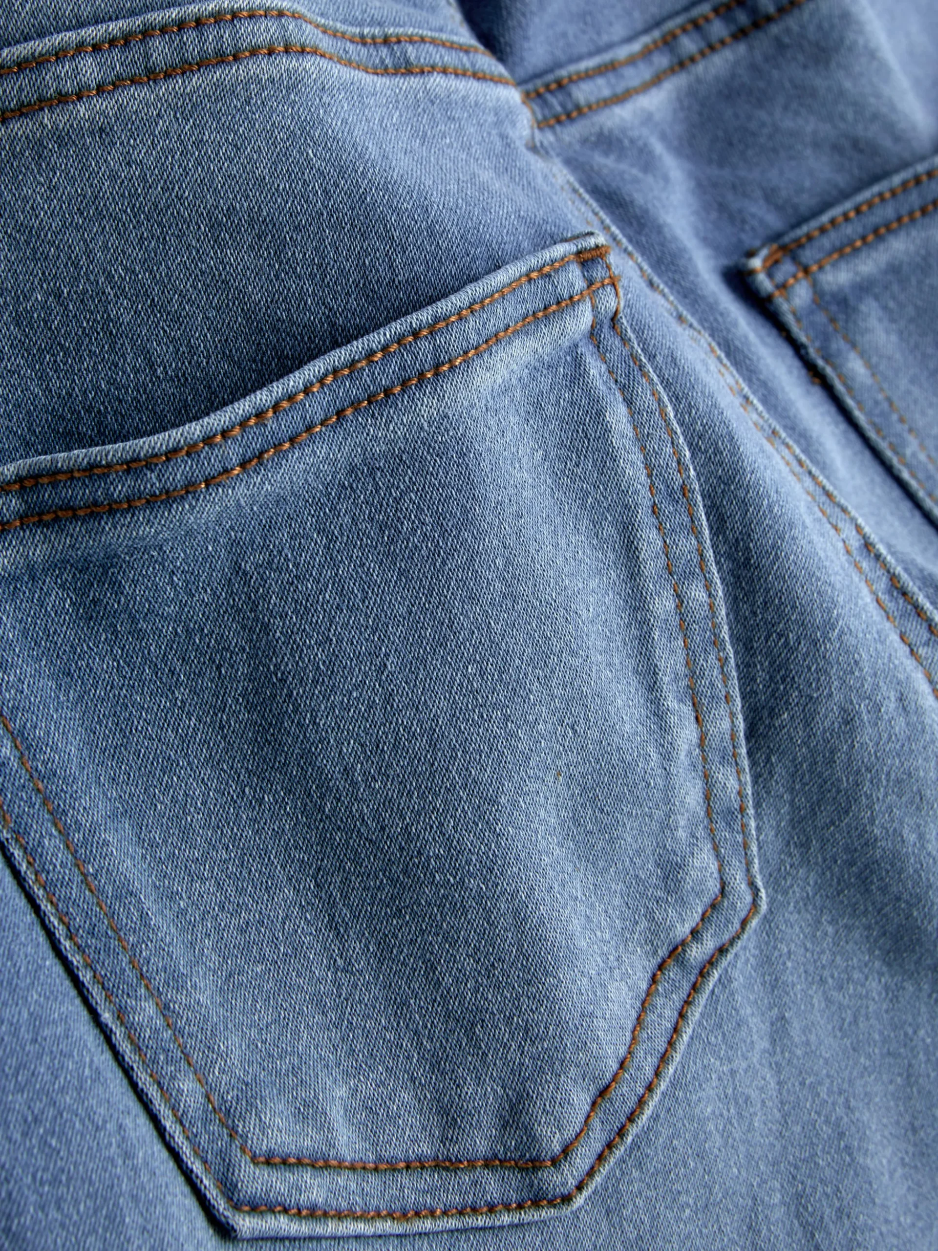 Essential Mid-Rise Skinny Jeans