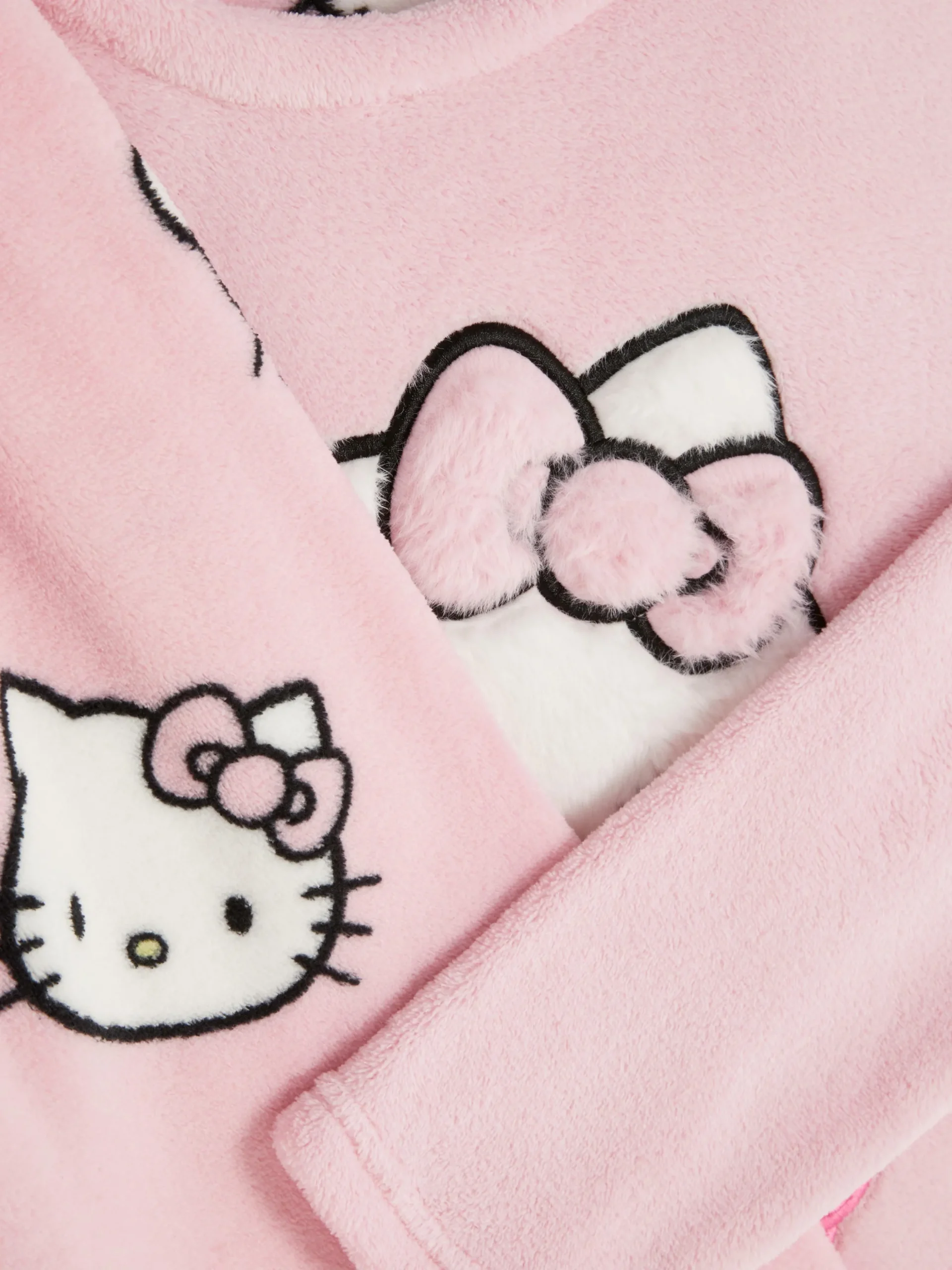 Hello Kitty Fleece Pajama Set