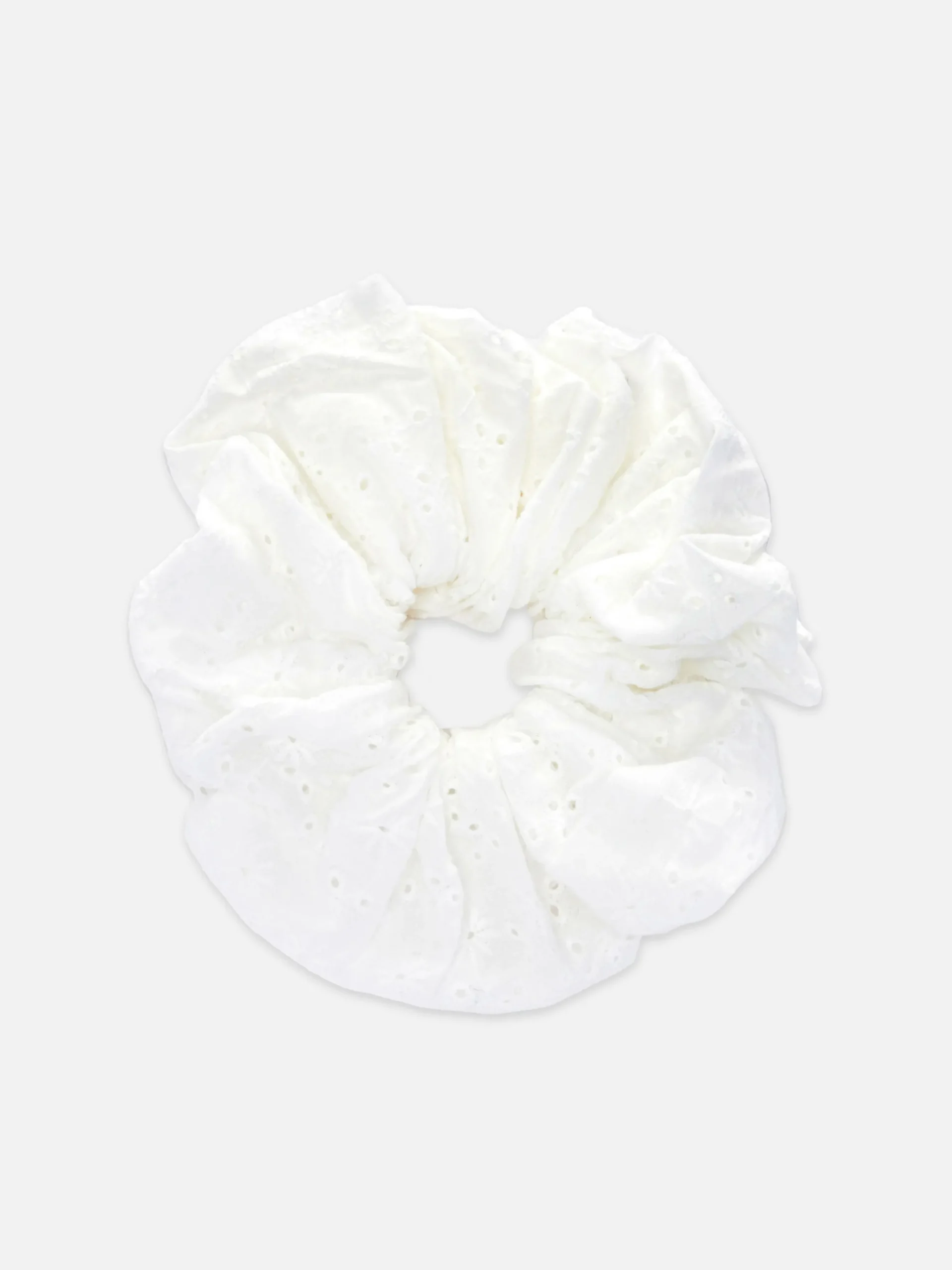 Jumbo Eyelet Scrunchie