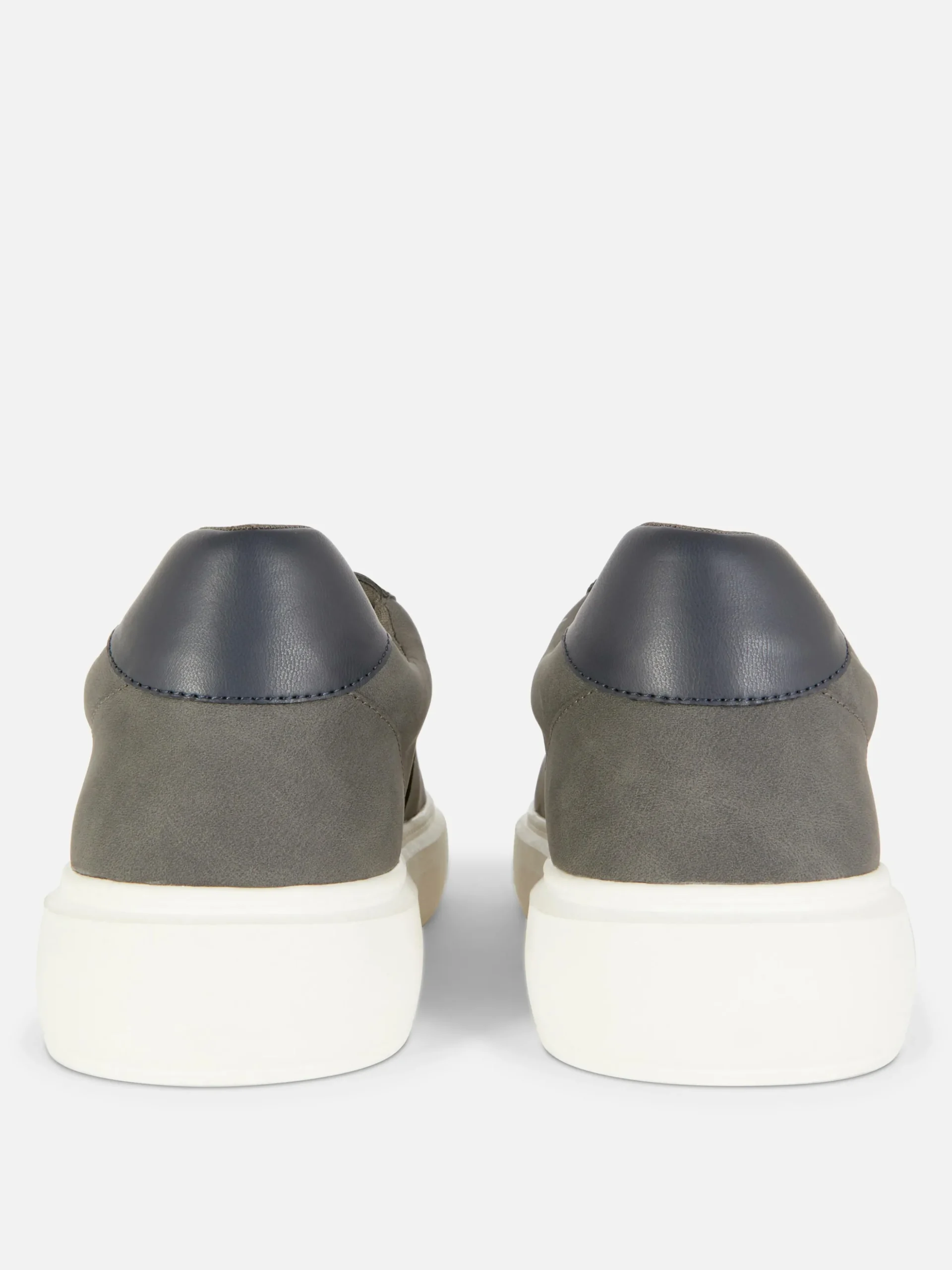 Kem Low-Top Sneakers