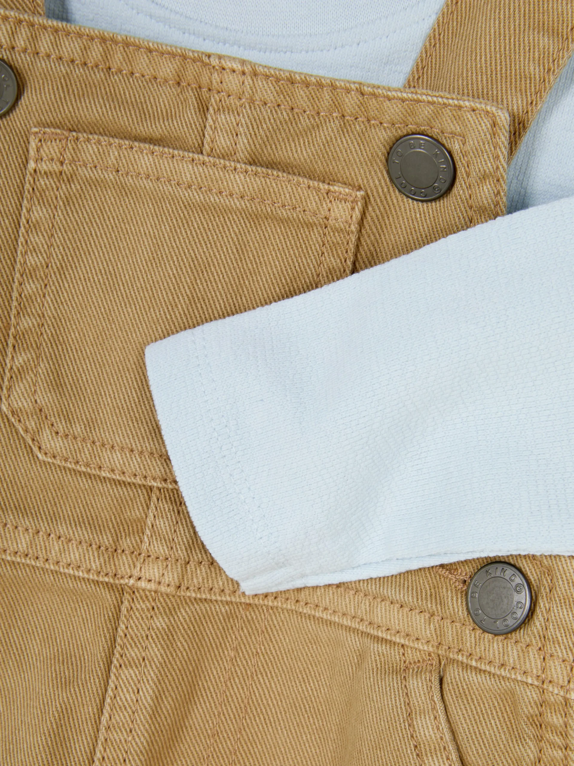 Long Sleeve T-Shirt And Dungarees Set