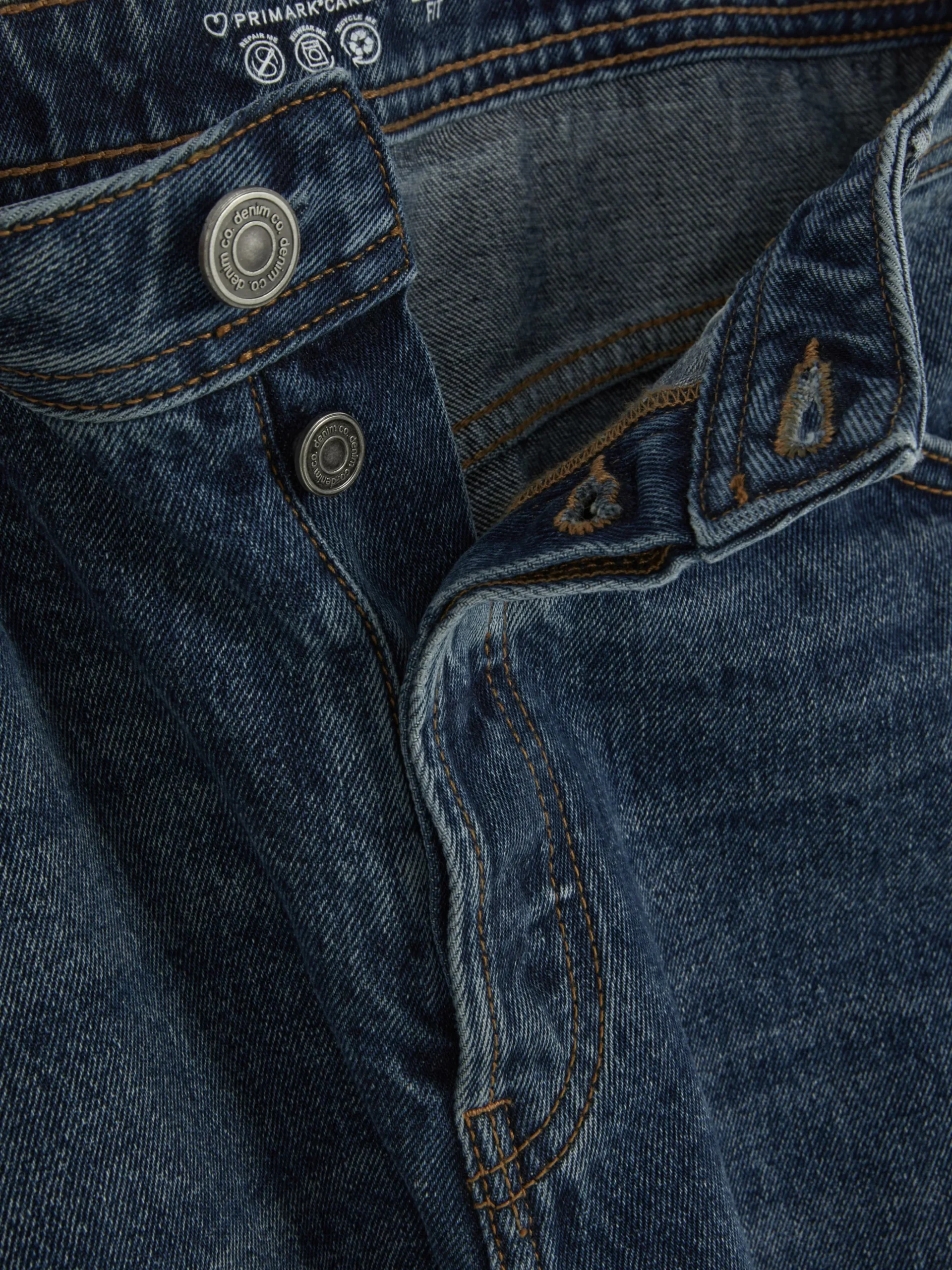 Loose Fit Jeans