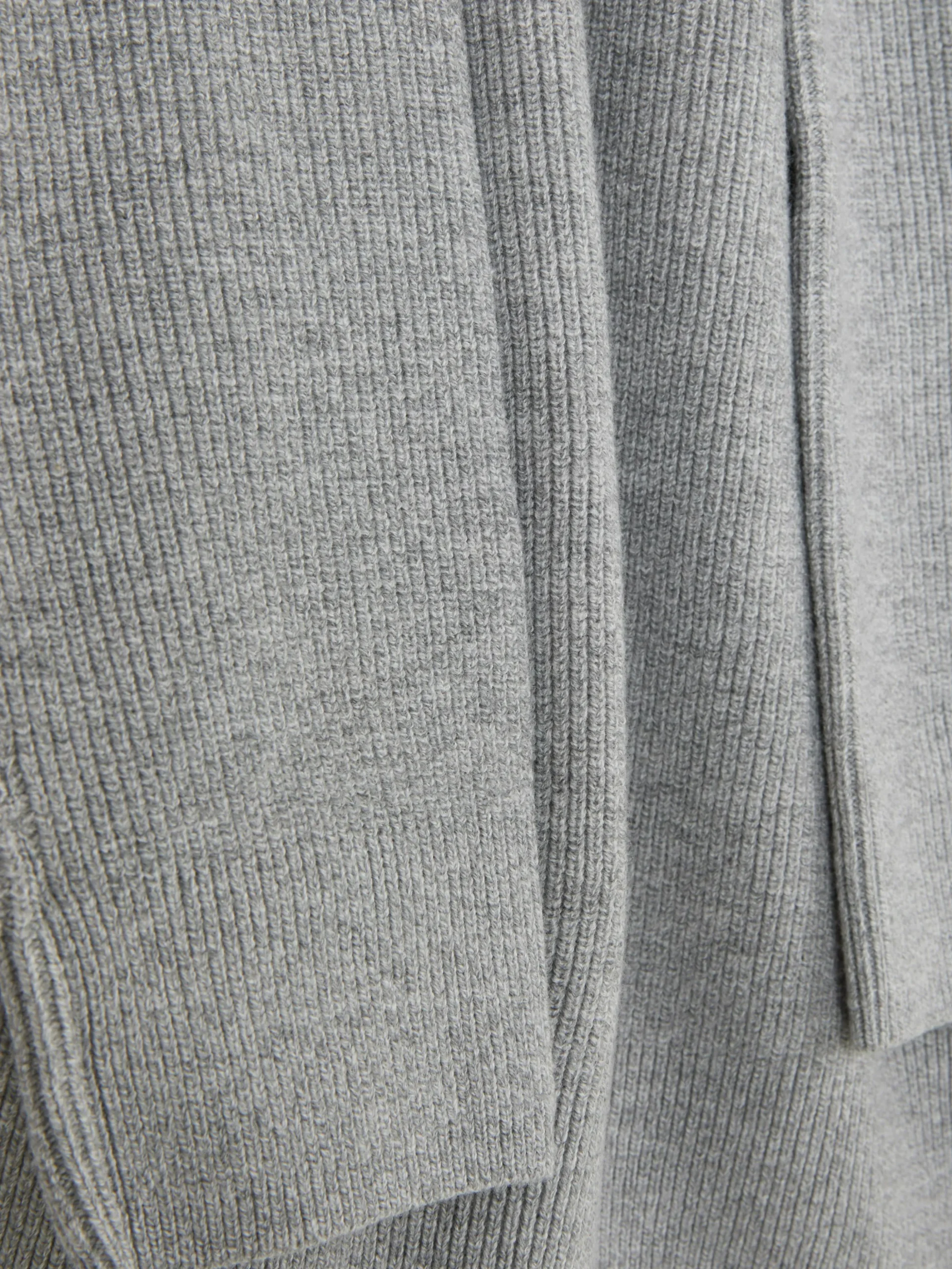 Ribbed Crew Neck Sweater